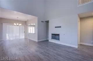 Photo #1: 2590784 Listing 