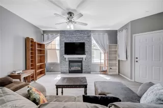 Photo #4: 2590788 Listing 