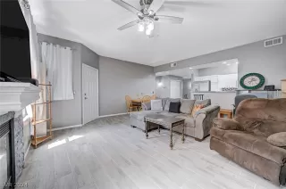 Photo #6: 2590788 Listing 