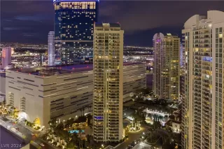 Photo #1: 2590796 Listing 