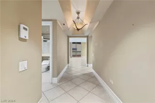 Photo #4: 2590796 Listing 