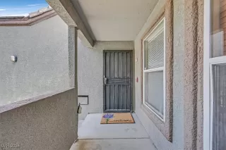 Photo #1: 2590803 Listing