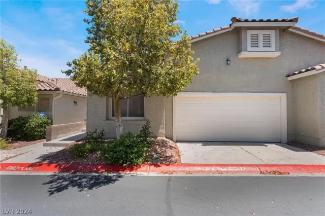 MLS: 2590840 Condo For Sale