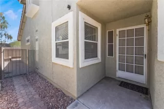 Photo #3: 2590840 Listing 