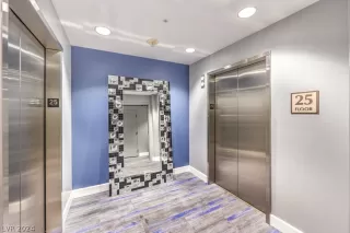 Photo #1: 2590841 Listing 