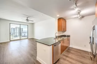 Photo #5: 2590841 Listing 