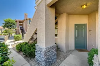 Photo #1: 2590920 Listing