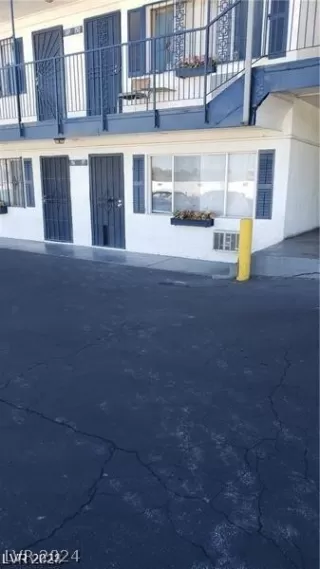 Photo #1: 2590934 Listing 