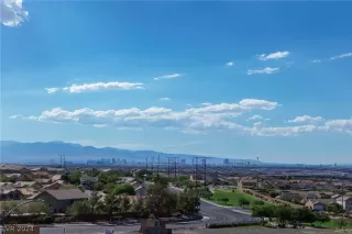 Photo #3: 2590935 Listing 