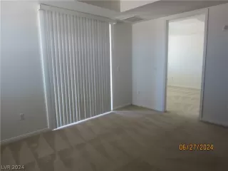 Photo #5: 2590949 Listing 