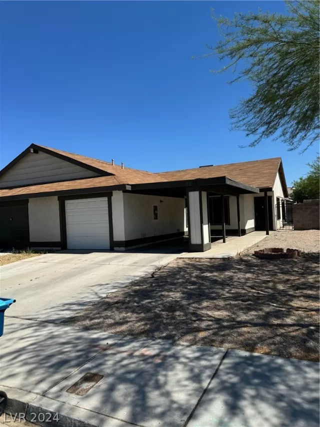 MLS: 2590950 Condo For Sale