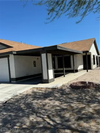 Photo #1: 2590950 Listing 