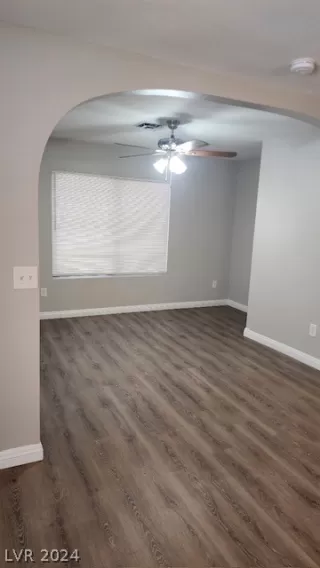 Photo #3: 2590950 Listing 