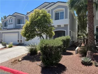 Photo #1: 2591006 Listing 