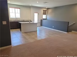 Photo #5: 2591035 Listing 