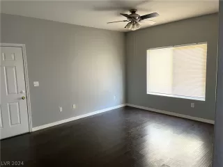 Photo #6: 2591085 Listing 