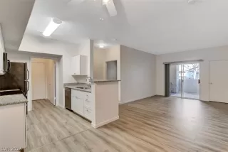 Photo #6: 2591109 Listing 