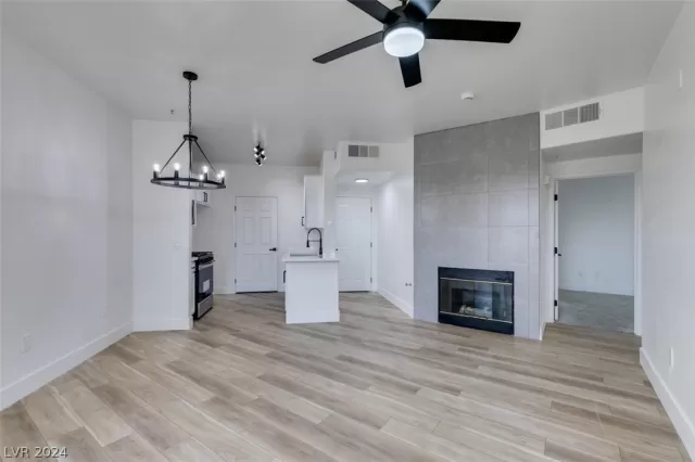 MLS: 2591121 Condo For Sale