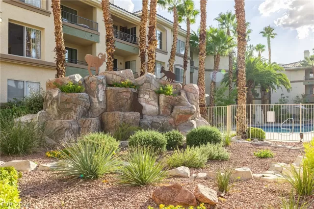 MLS: 2591124 Condo For Sale