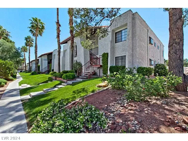 MLS: 2591140 Condo For Sale