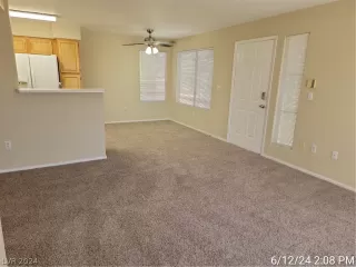 Photo #2: 2591187 Listing 