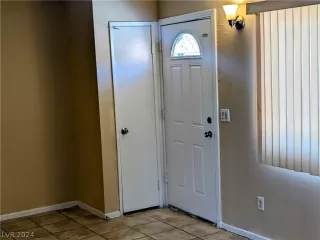 Photo #1: 2591241 Listing 