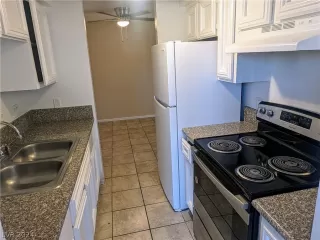 Photo #6: 2591241 Listing 