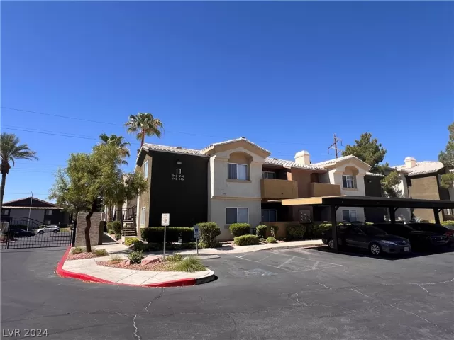 MLS: 2591277 Condo For Sale