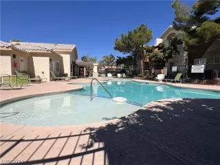 Photo #2: 2591277 Listing 