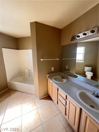 Photo #4: 2591277 Listing 