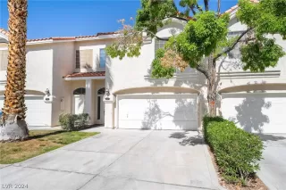 Photo #1: 2591327 Listing 