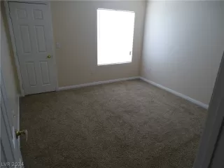 Photo #2: 2591341 Listing 