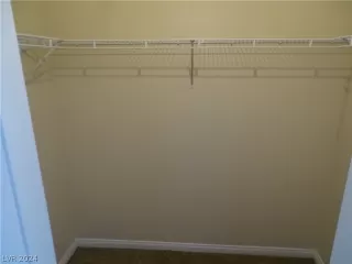 Photo #6: 2591341 Listing 