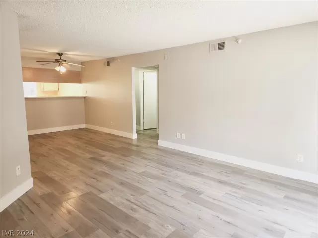 MLS: 2591392 Condo For Sale