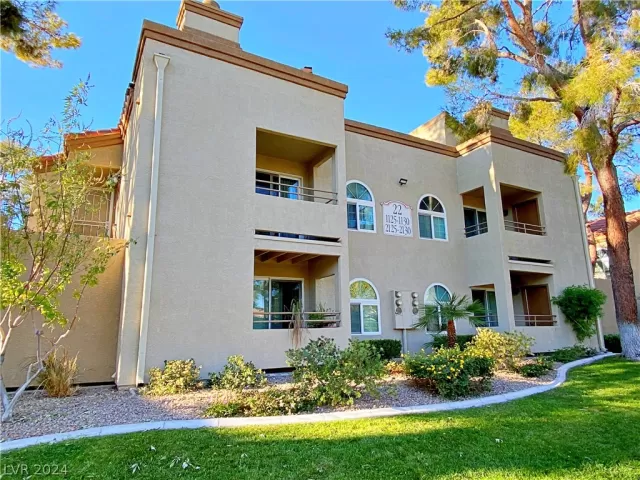 MLS: 2591431 Condo For Sale