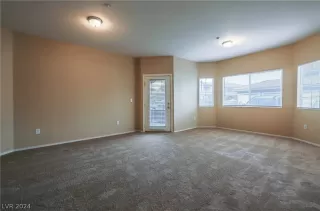 Photo #3: 2591443 Listing 
