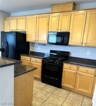Photo #6: 2591445 Listing 