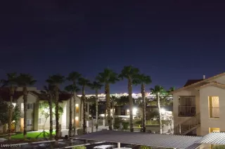 Photo #1: 2591454 Listing 