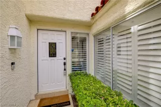 Photo #3: 2591463 Listing 