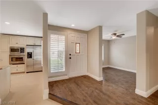 Photo #4: 2591463 Listing 