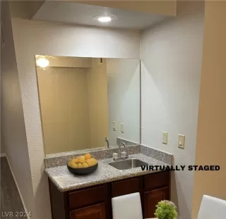 Photo #1: 2591467 Listing 