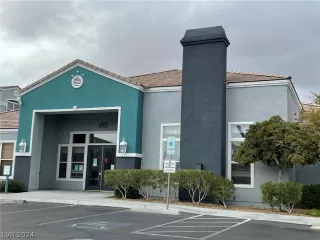 Photo #2: 2591475 Listing 