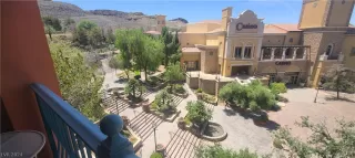 Photo #6: 2591497 Listing