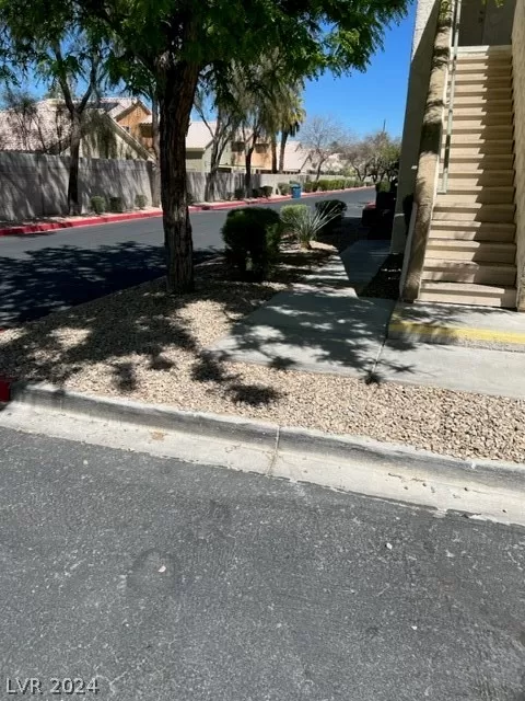 MLS: 2591530 Condo For Sale