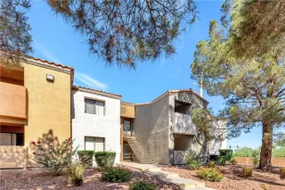 Photo #1: 2591539 Listing 