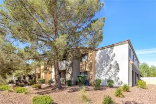 Photo #2: 2591539 Listing 