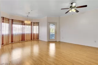 Photo #2: 2591565 Listing 