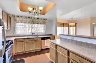 Photo #5: 2591565 Listing 