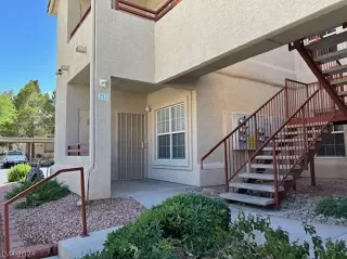 Photo #2: 2591570 Listing