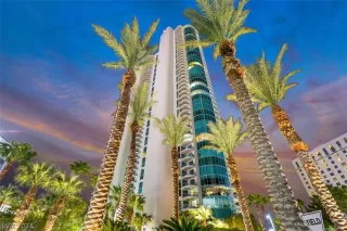 Photo #1: 2591576 Listing